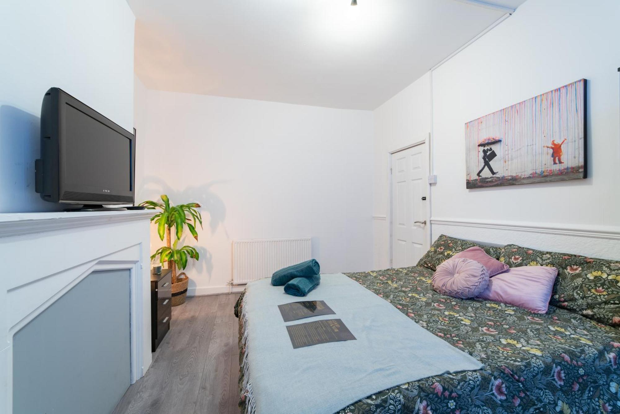Cozy Rooms In Shared Accommodation Near Anfield Stadium With Parking And Wifi Liverpool Exterior photo